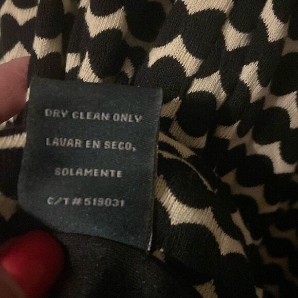 Ladies size 6 Gabby + Skye Black and white Dot design dress - Picture 6 of 8